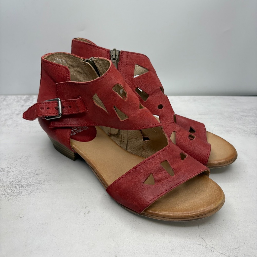 Miz Mooz Current Sandals EU 39 US 8.5 Red Leather Cut-Out Artisan Bohemian
